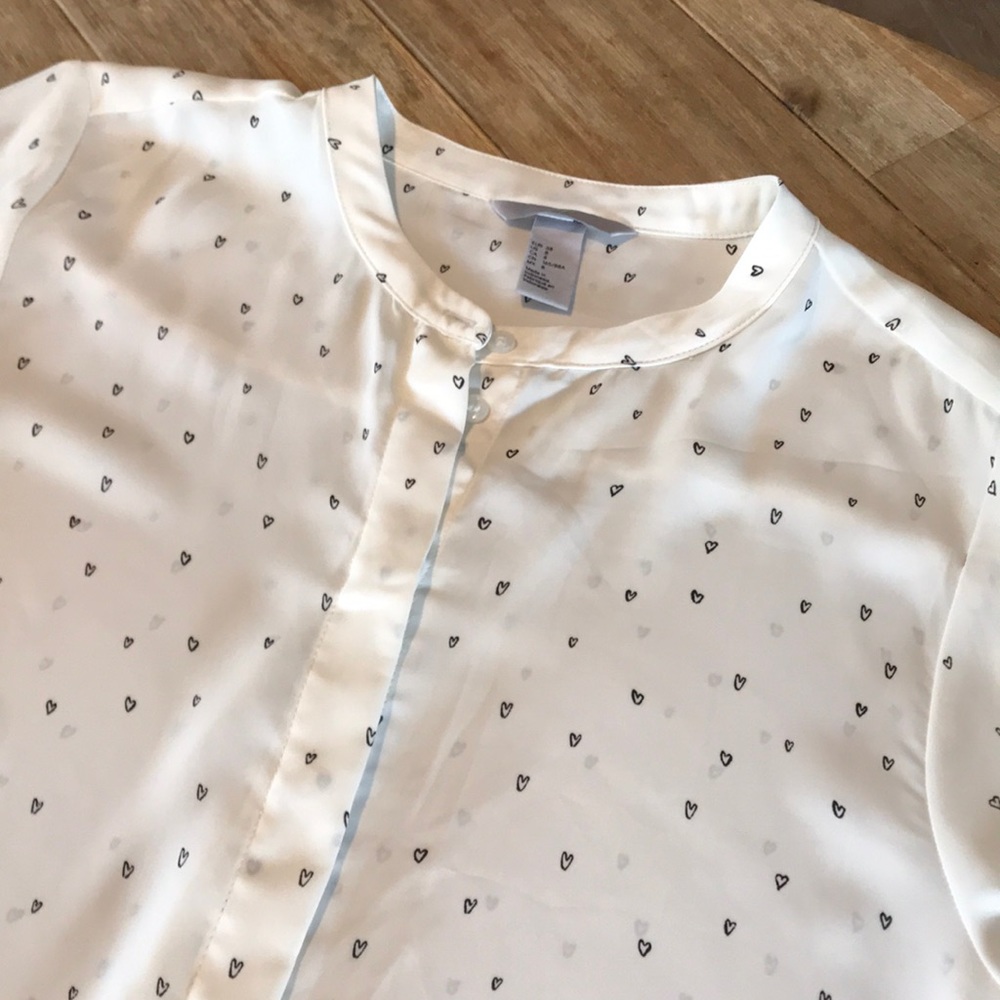 White black heart chiffon tunic, size 8